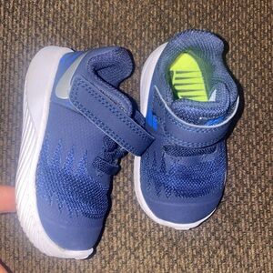 Nike Kids Navy and White Sneakers